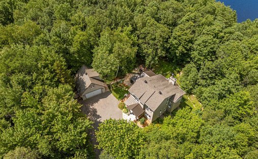 House in Gore, Quebec, Canada 1