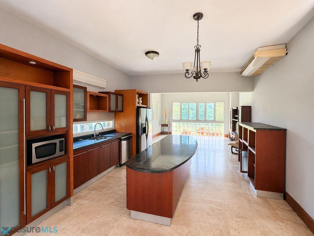 House in Guaynabo, Guaynabo, Puerto Rico 4 - 18437665