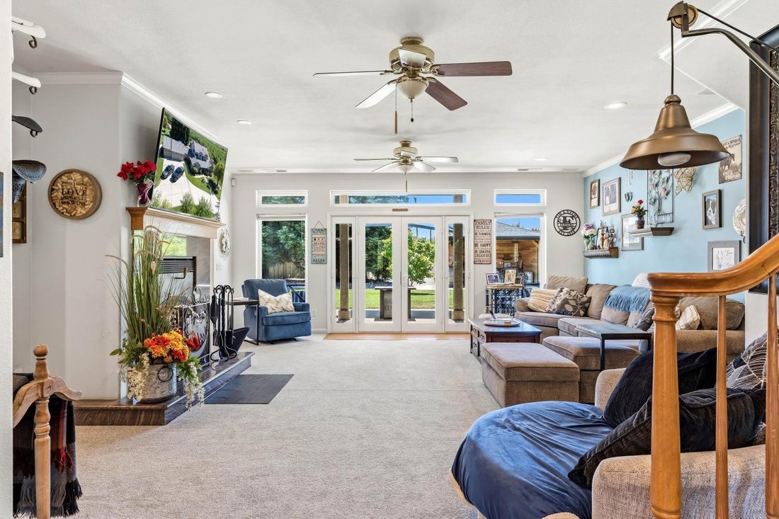 House in Delhi, California, United States 3 - 18441199