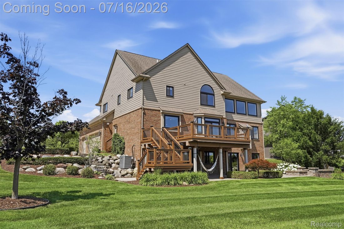 House in South Lyon, Michigan, United States 5 - 18442696