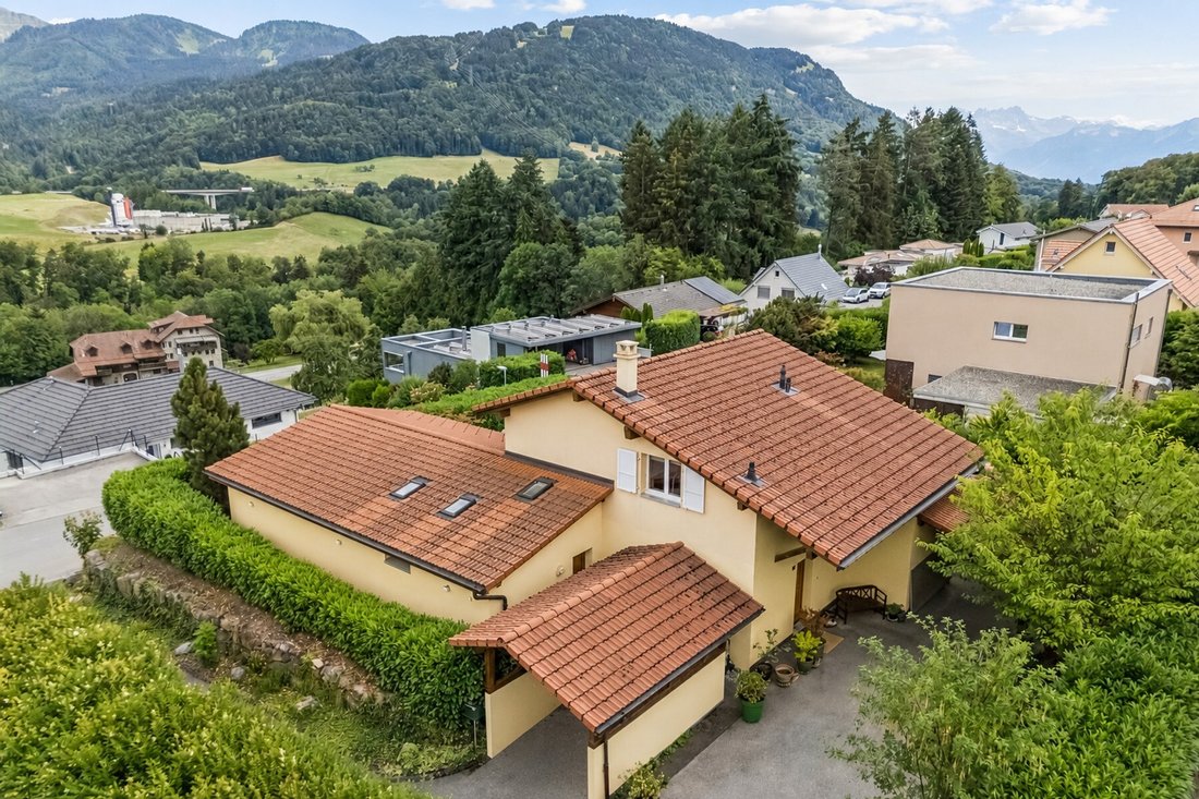 Haus in Châtel-Saint-Denis, Freiburg, Schweiz 1 - 18404400