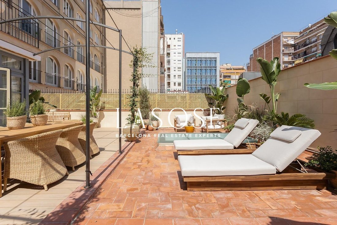 Apartment in Eixample, Barcelona, Spain 5 - 18436622