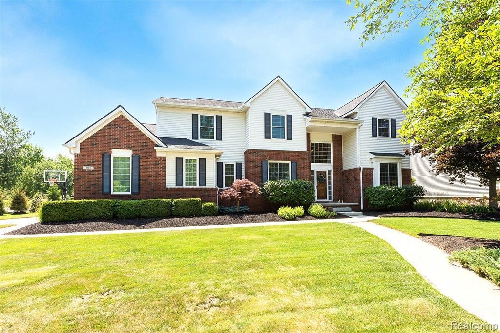 House in South Lyon, Michigan, United States 1 - 18439264
