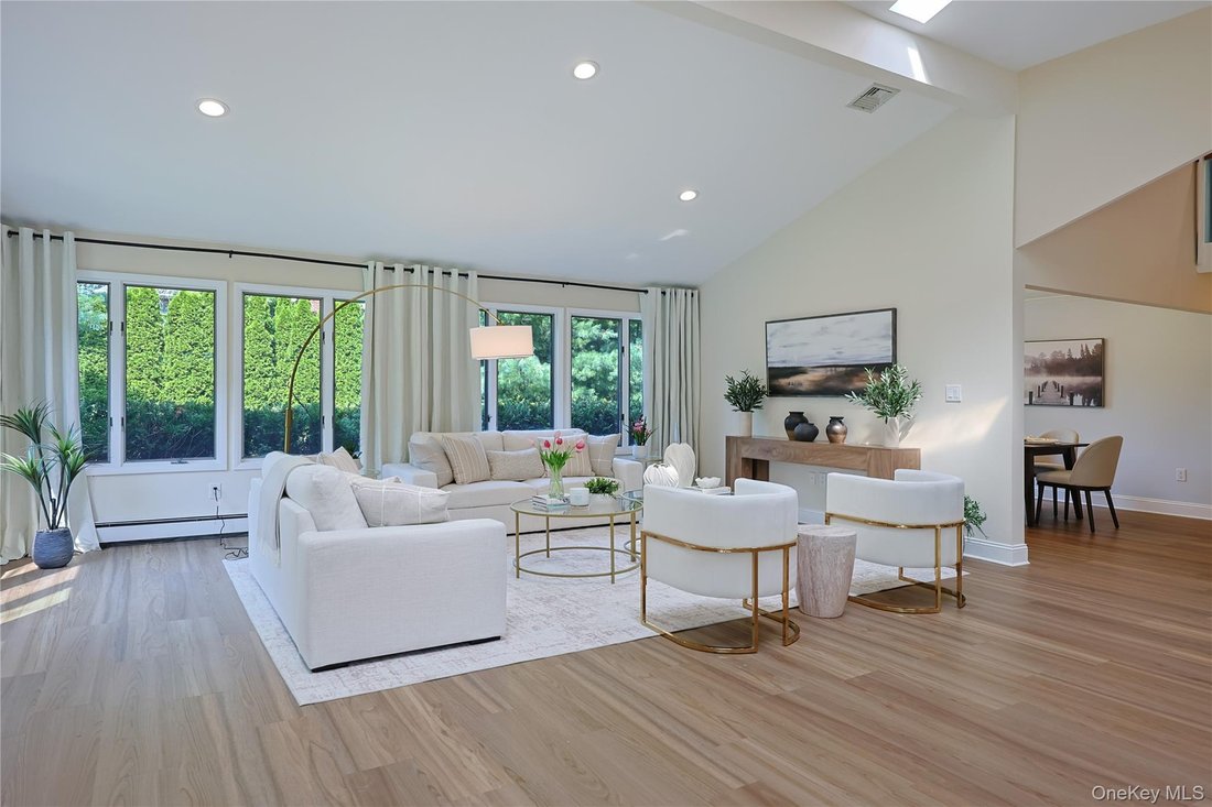House in Manhasset, New York, United States 4 - 18443045