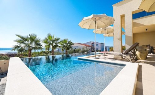 Villa in Maslenica, Zadar County, Croatia 1