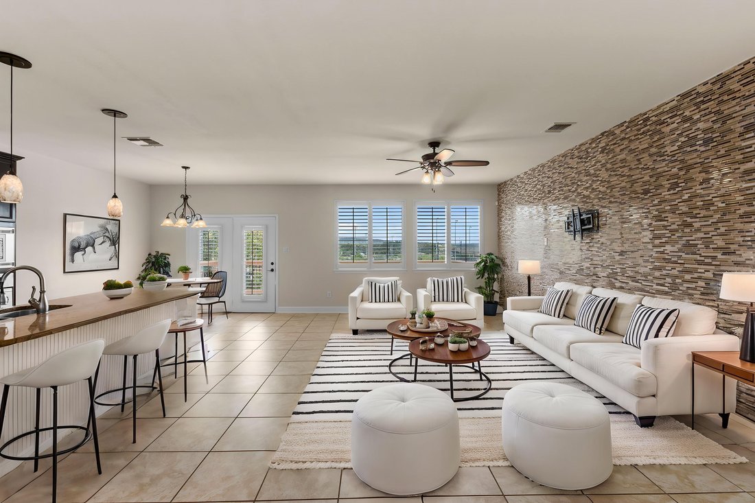 House in San Antonio, Texas, United States 5 - 18437856