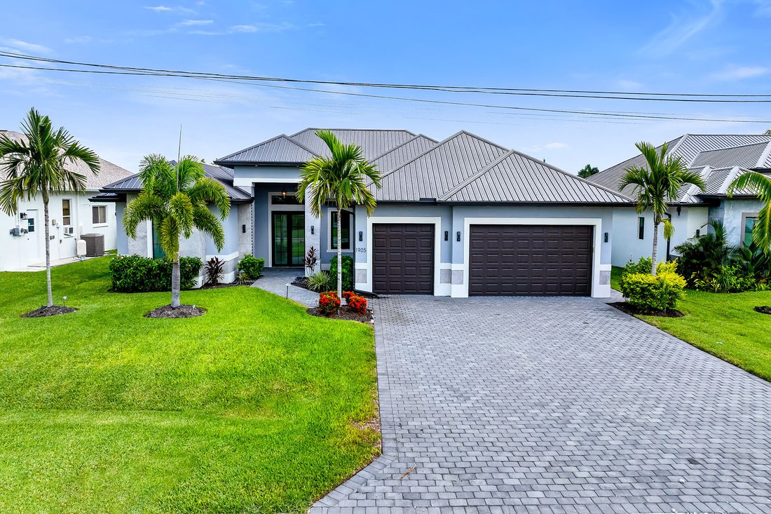 Maison à Cape Coral, Floride, États-Unis 1 - 18435216