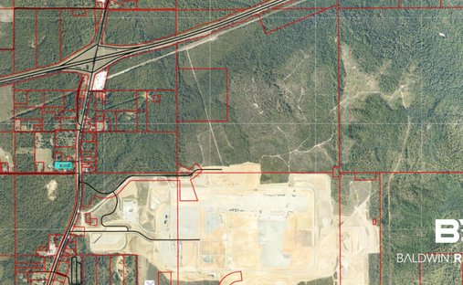 Land in Bay Minette, Alabama, United States 1