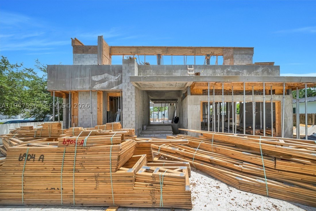 House in Miami, Florida, United States 3 - 16953573