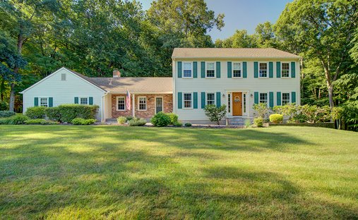 House in Cheshire, Connecticut, United States 1
