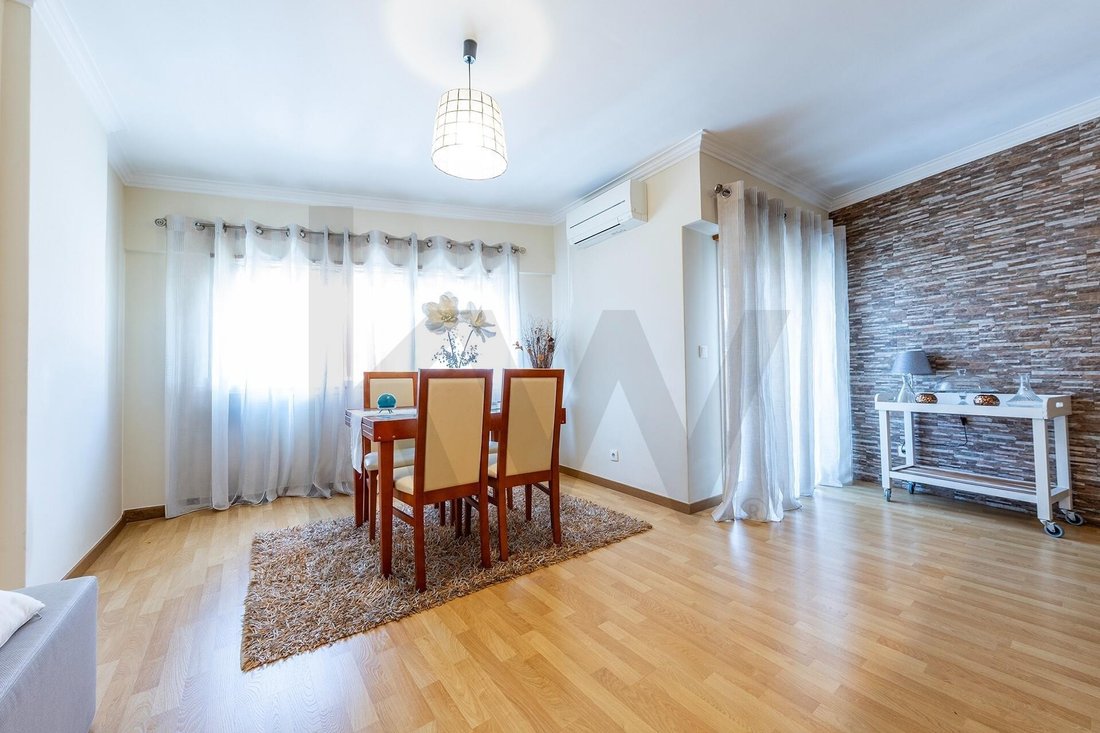 Apartment in Ramada e Canecas, Lisbon, Portugal 4 - 18442988