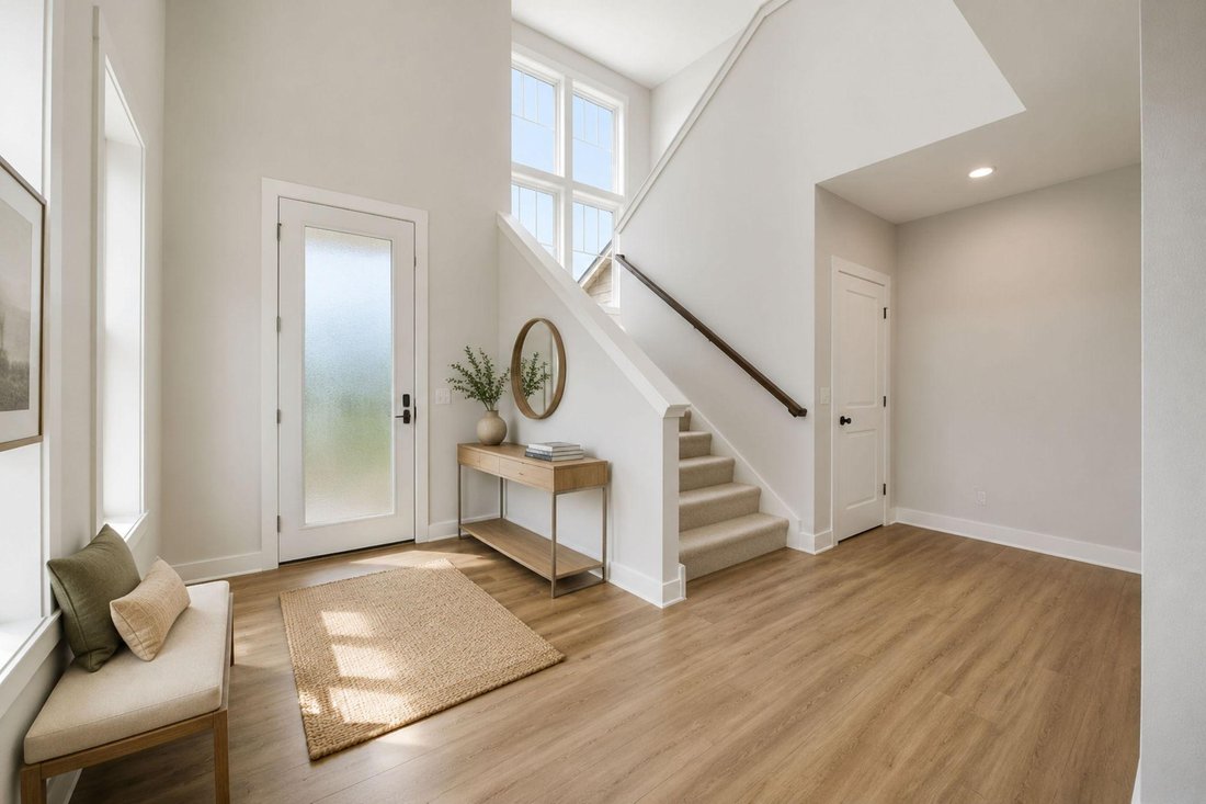 House in Roseville, Minnesota, United States 3 - 18438678