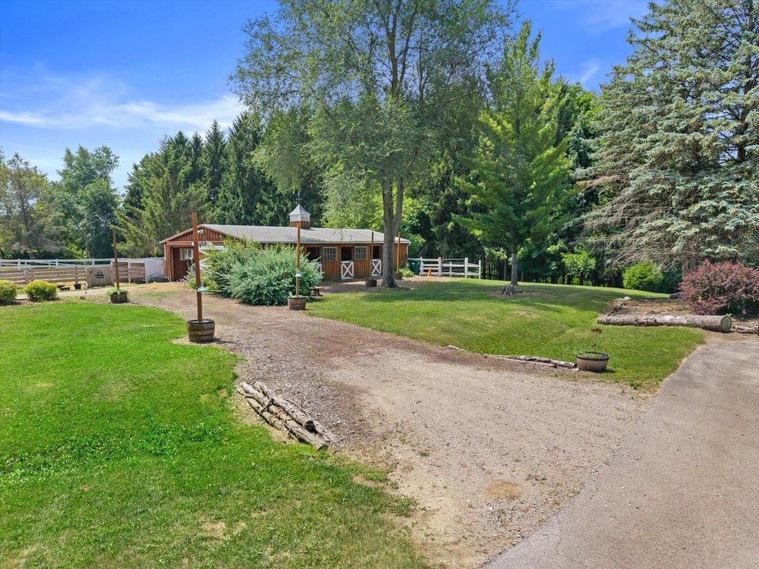 House in Watertown, Wisconsin, United States 4 - 18442245