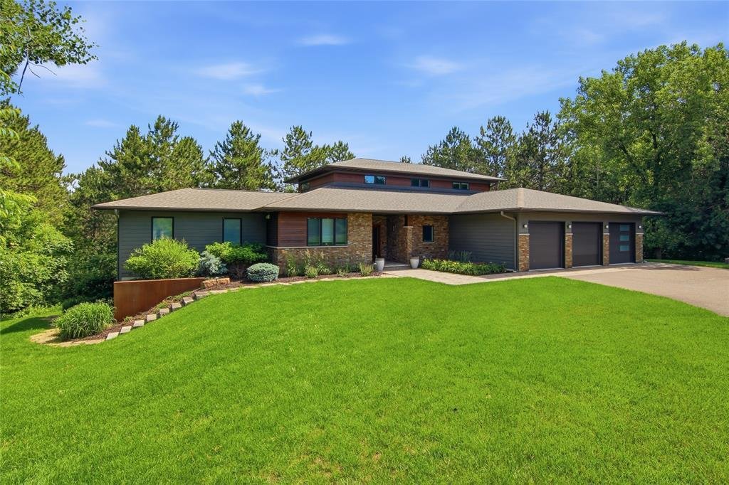 House in Eau Claire, Wisconsin, United States 2 - 18442255