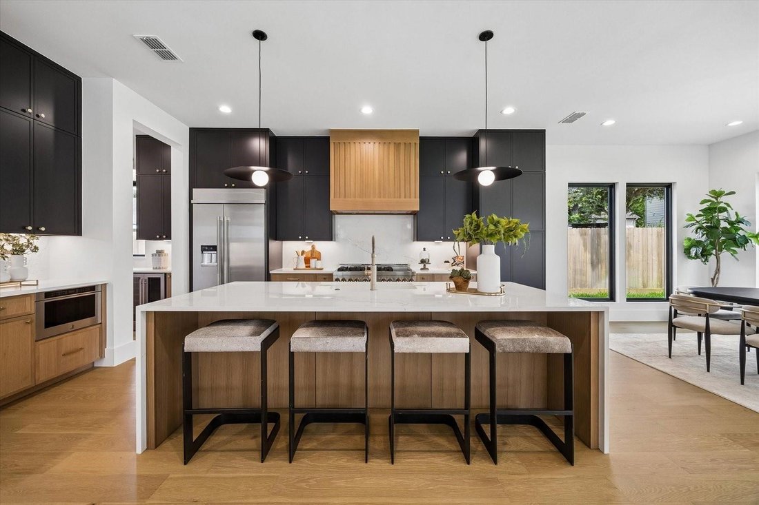 House in Houston, Texas, United States 5 - 18440796