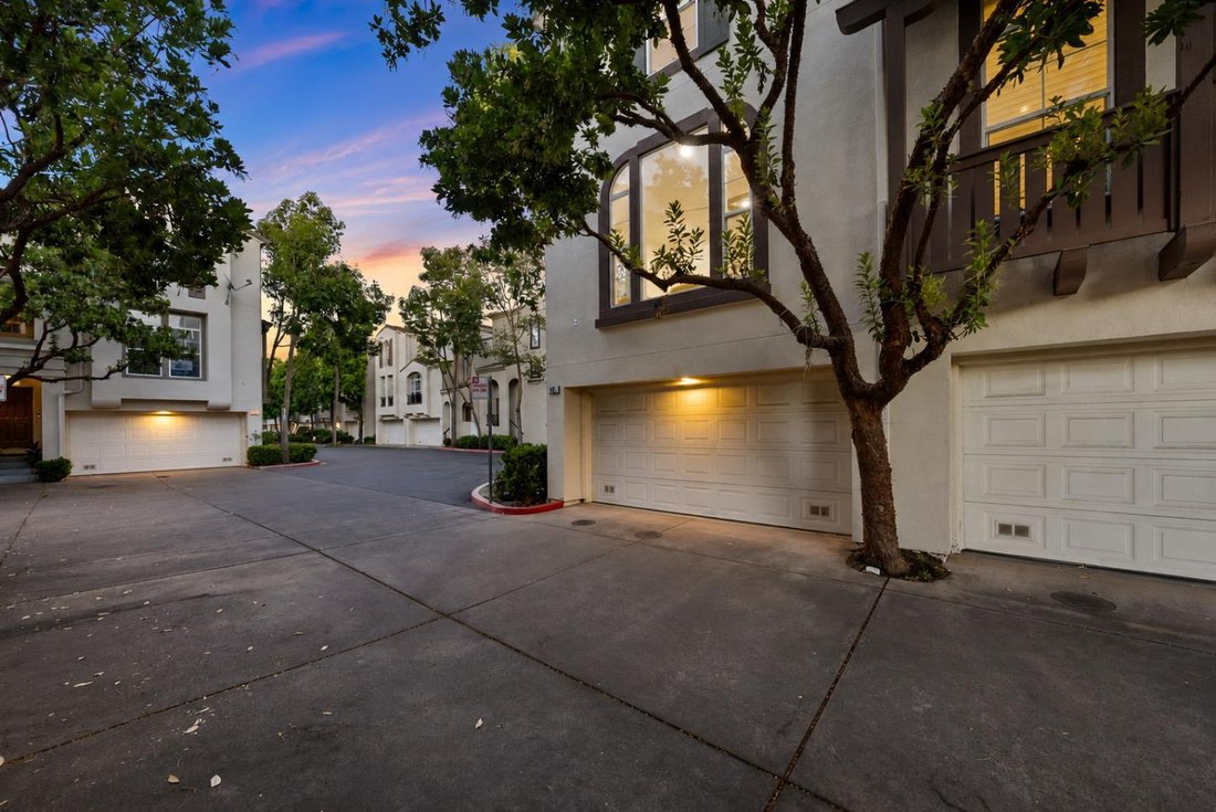 Townhouse in Milpitas, California, United States 3 - 18442359