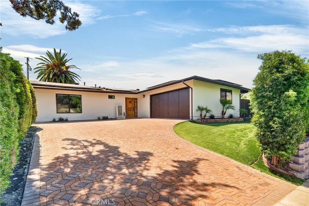Condo in Hidden Hills, California, United States 1 - 18439892