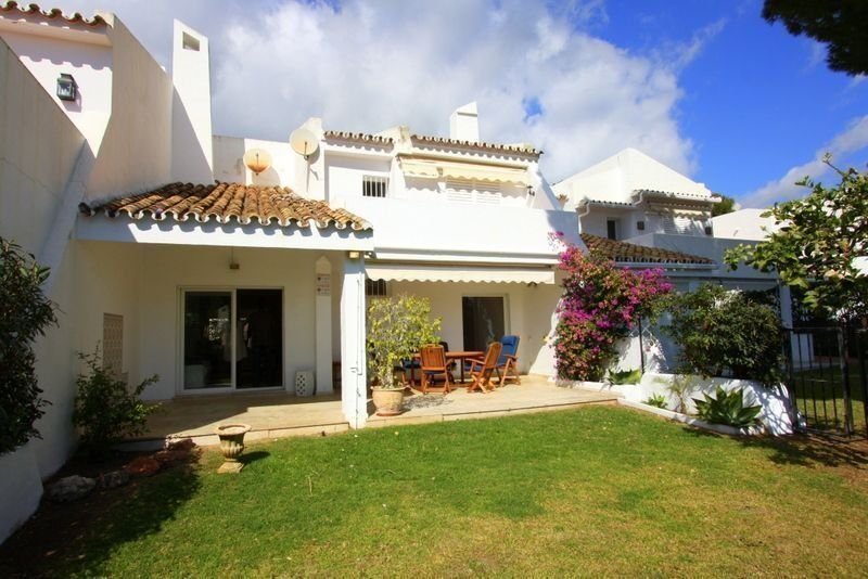 House in Puerto Banus, Marbella, Spain 1 - 17399084