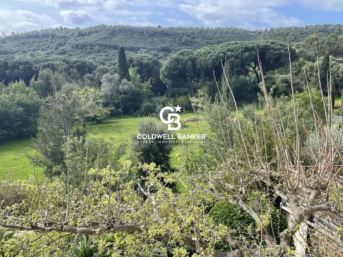 House in Le Lavandou, Provence-Alpes-Côte d'Azur, France 5 - 18438011