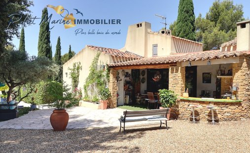 Villa in La Ciotat, Provence-Alpes-Côte d'Azur, France 1