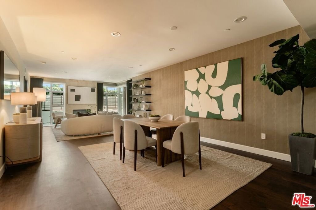 Condo in Beverly Hills, California, United States 3 - 18442339