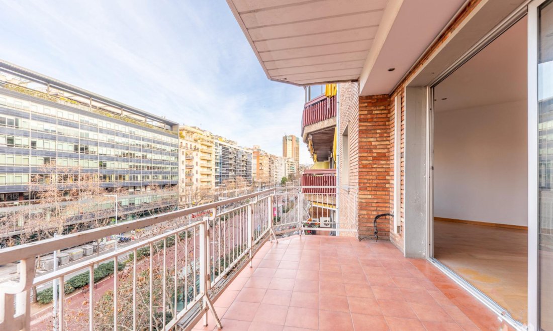 Apartment in Eixample, Barcelona, Spain 3 - 18439846