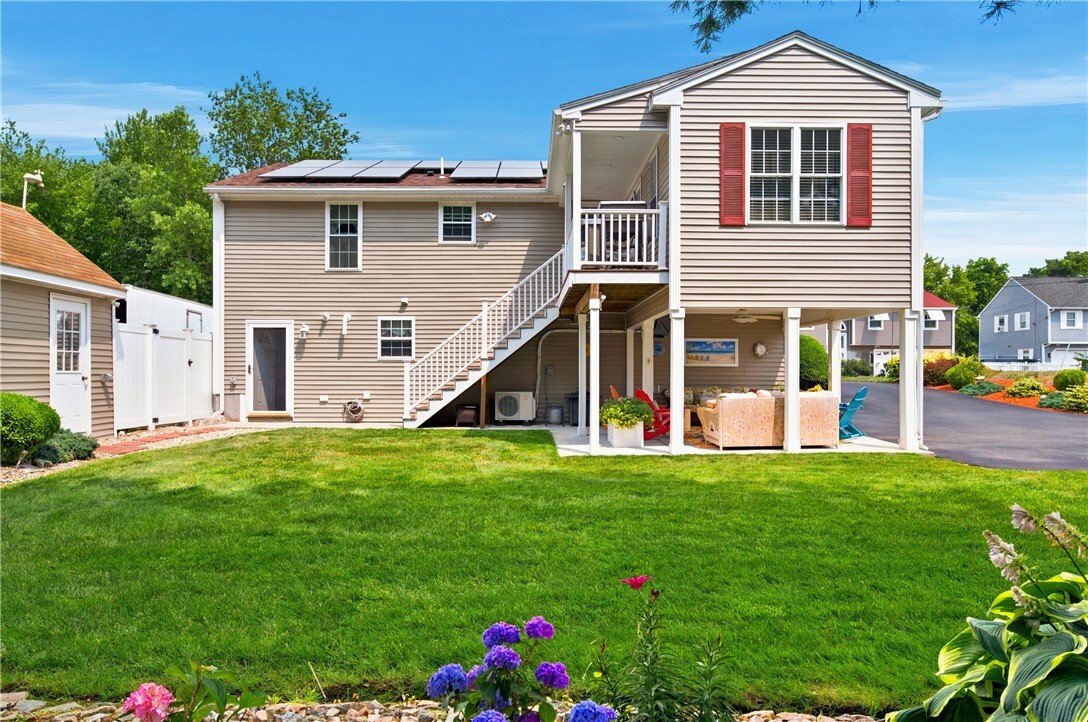 House in Woonsocket, Rhode Island, United States 4 - 18436052