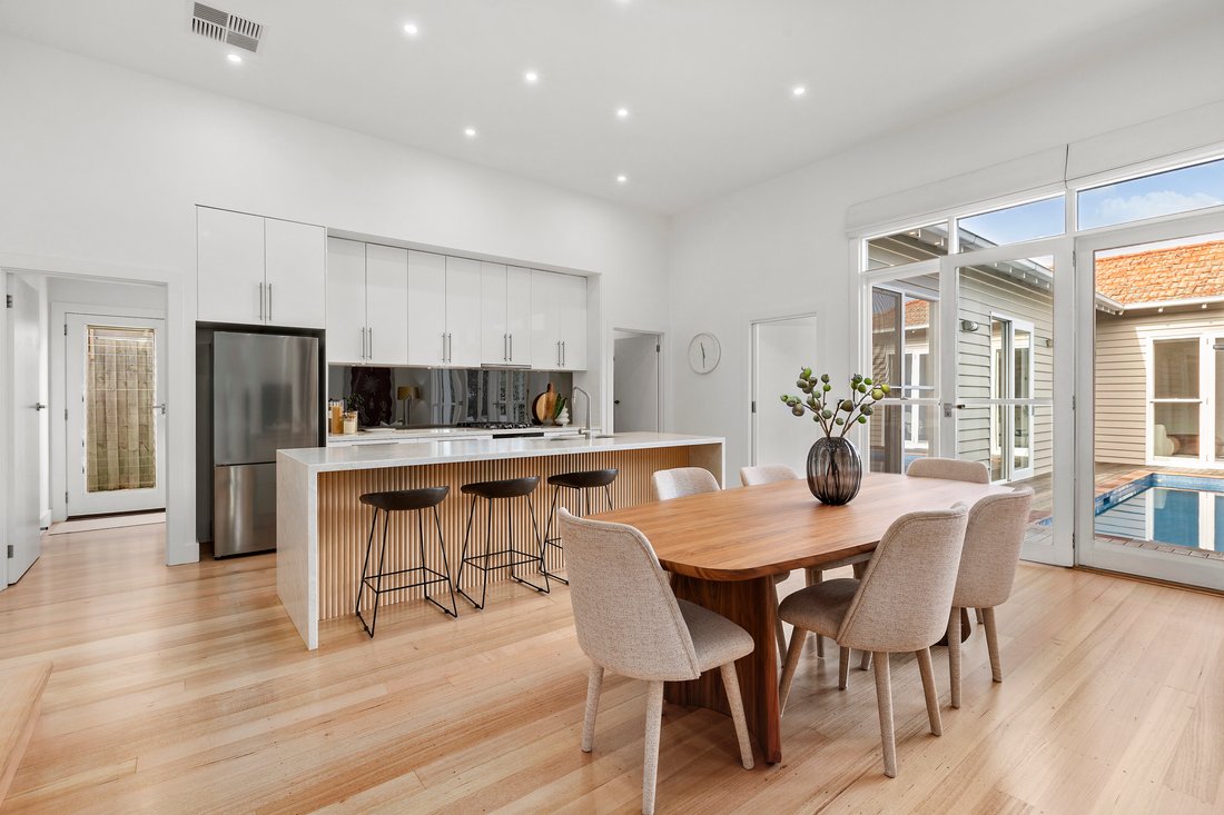 House in Hampton, Victoria, Australia 3 - 18441654
