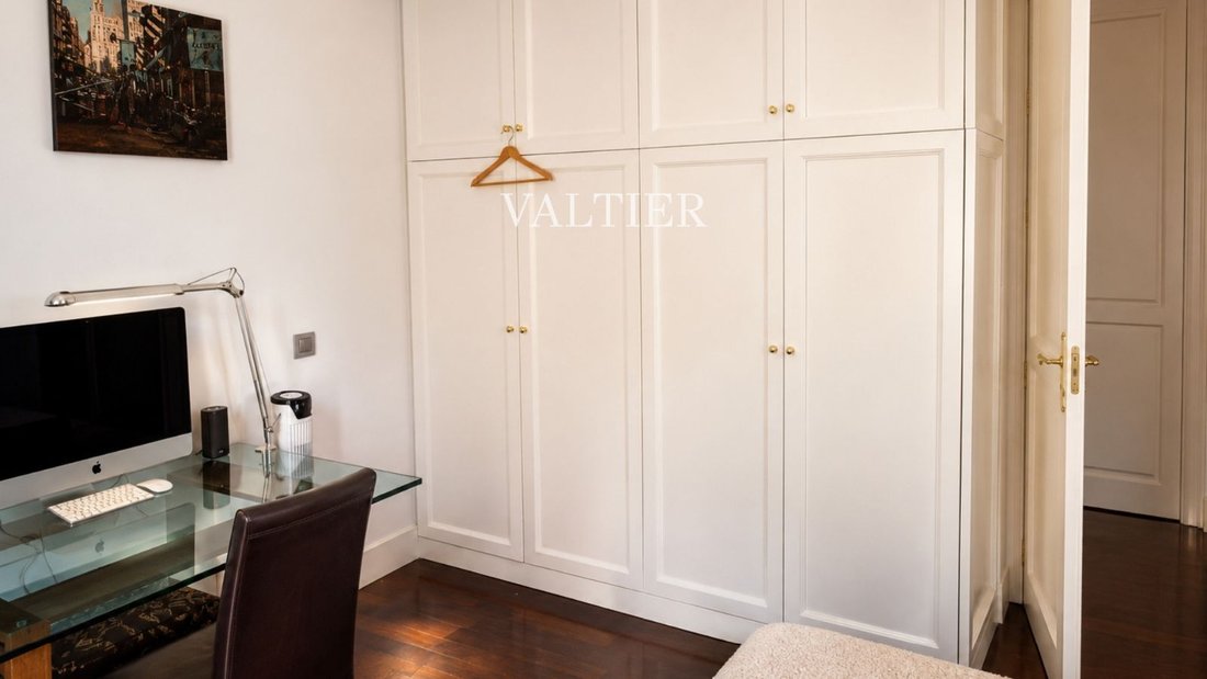 Apartment in Barrio Salamanca, Madrid, Spain 5 - 18359912