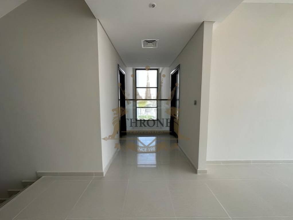Townhouse in Damac Hills 2, Dubai, United Arab Emirates 4 - 18437208