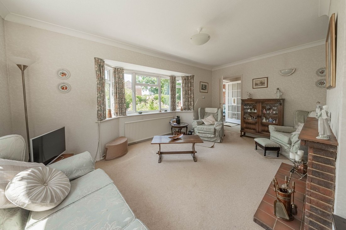 House in Haywards Heath, England 5 - 18437790