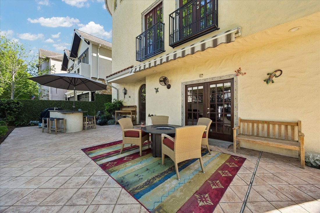 House in Houston, Texas, United States 5 - 18435562