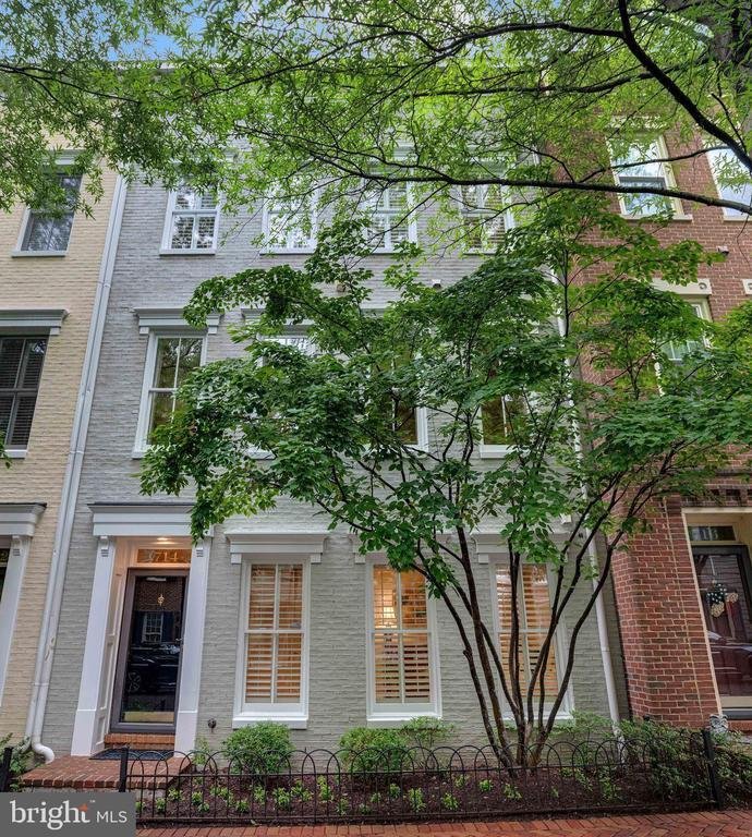 Townhouse in Alexandria, Virginia, United States 3 - 18440355