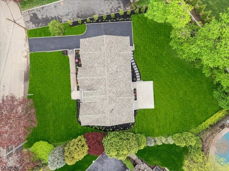 House in Madison, New Jersey, United States 4 - 18438512