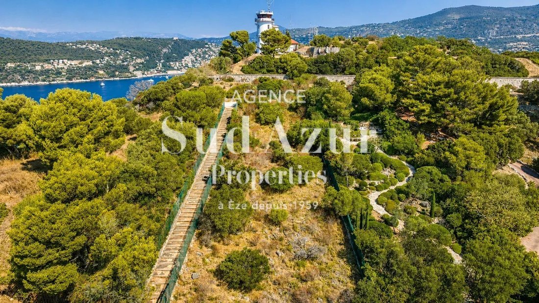 House in Saint-Jean-Cap-Ferrat, Provence-Alpes-Côte d'Azur, France 4 - 18310568
