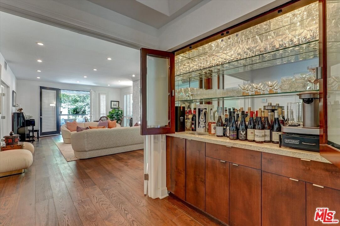 Condo in Beverly Hills, California, United States 4 - 18440457