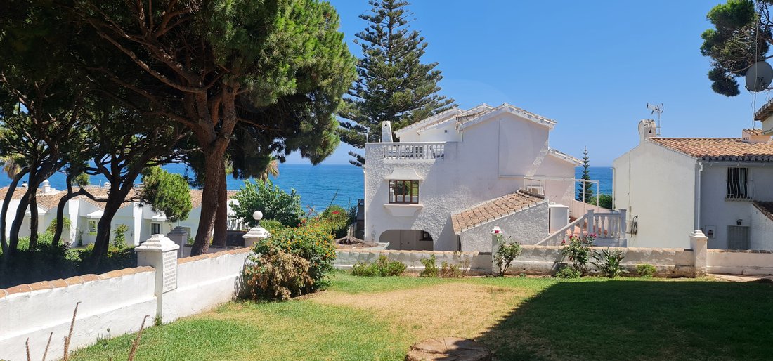 House in Sitio de Calahonda, Mijas, Spain 1 - 18438168