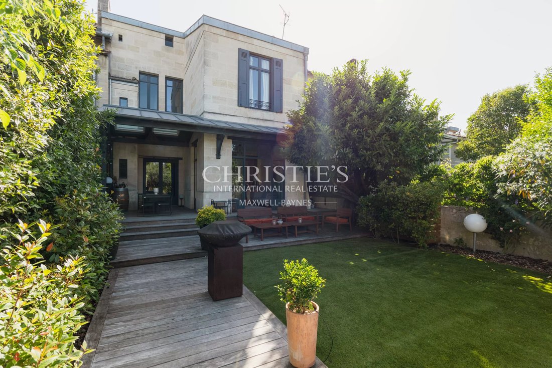 House in Grand Parc-Chartrons-Paul Doumer, Bordeaux, France 2 - 18050914