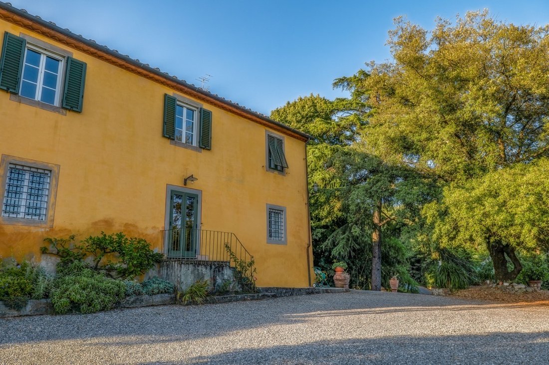 Country House in Historic Center, Lucca, Tuscany 1 - 18439112