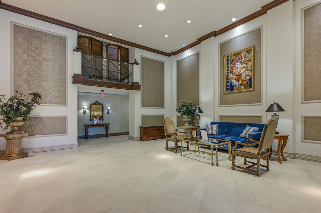 Condo in New York, New York, United States 4 - 18437590