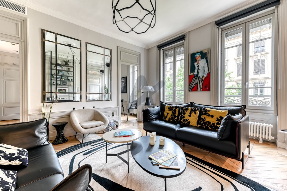 Apartment in Perralière, Lyon, Auvergne-Rhône-Alpes 1 - 18439879