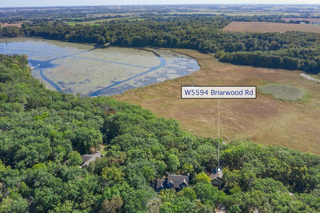 House in Lauderdale Lakes, Wisconsin, United States 5 - 18436629