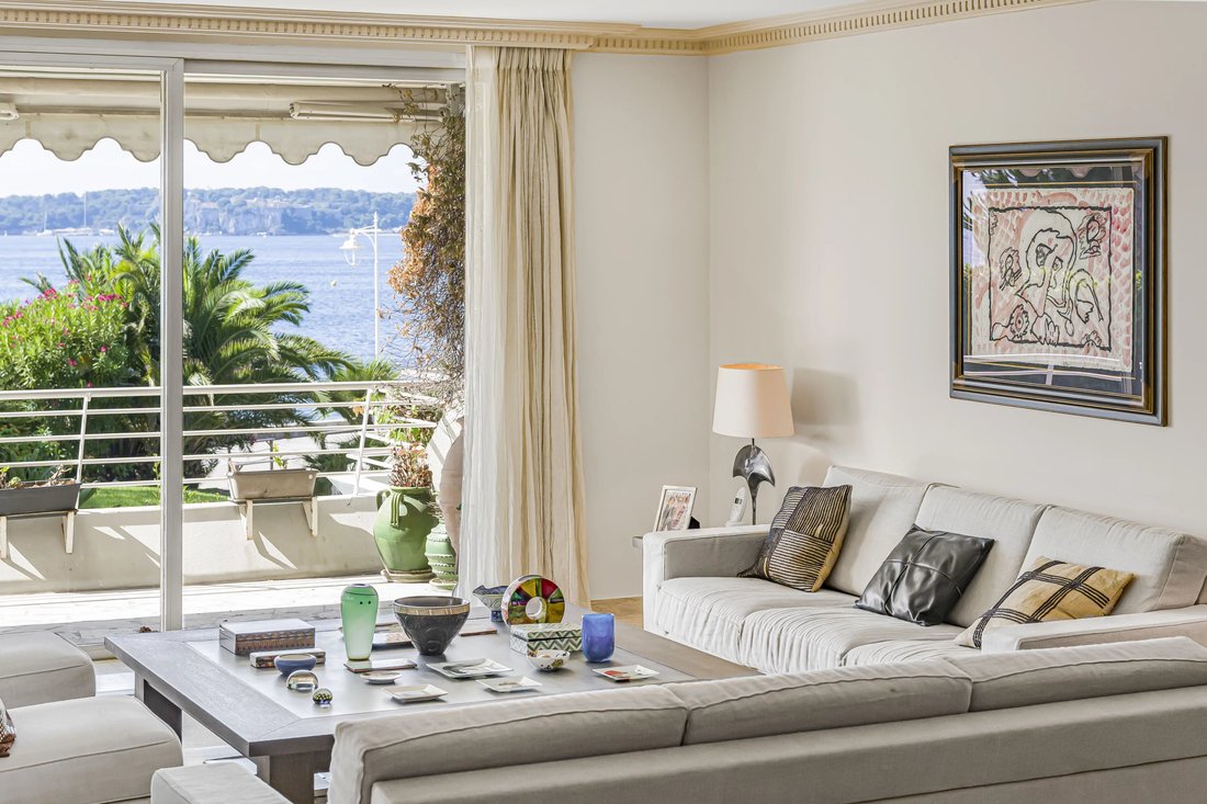 Apartment in Cannes, Provence-Alpes-Côte d'Azur, France 3 - 18437801