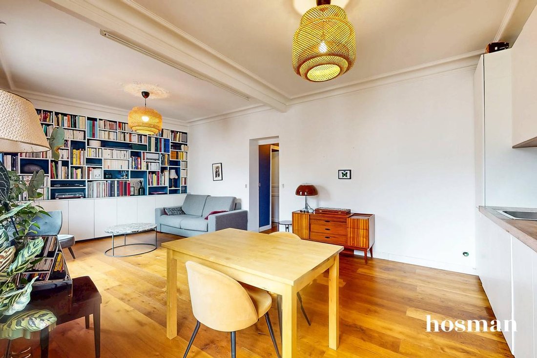 Apartment in Bas Belleville, Paris 19e Arrondissement, Paris 4 - 18437975