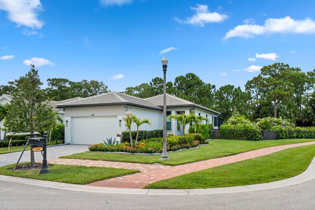 House in Port St. Lucie, Florida, United States 2 - 18435847