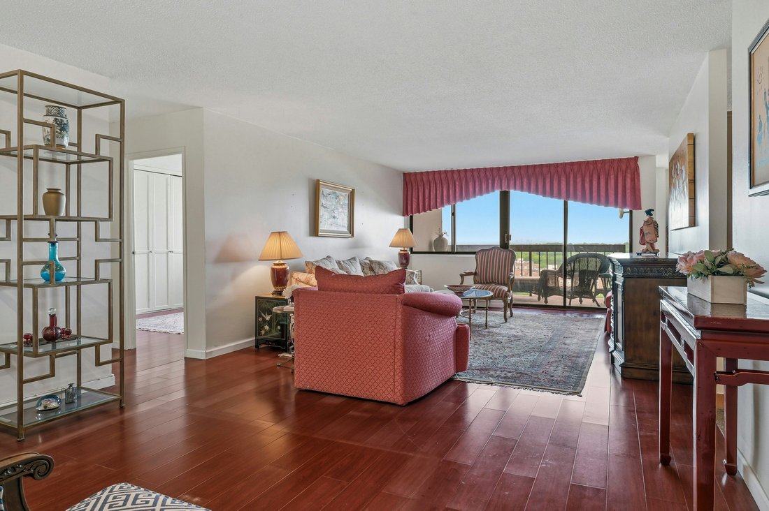 Condo in New York, New York, United States 5 - 18437590