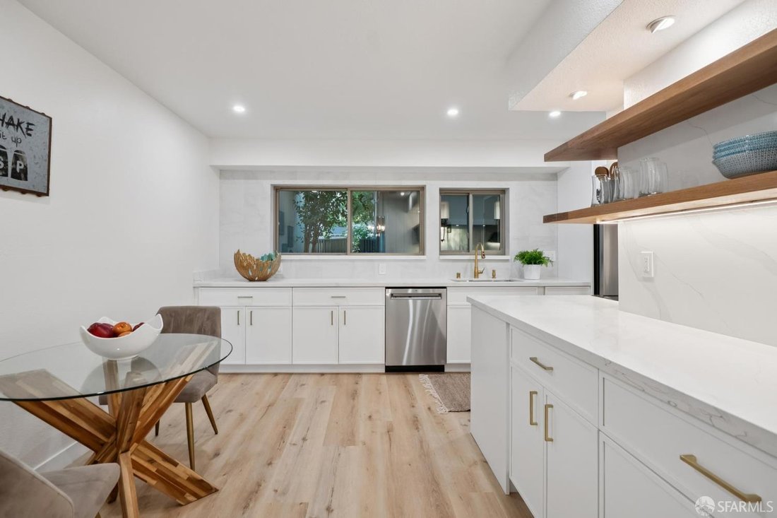 Townhouse in Pleasanton, California, United States 3 - 18441994