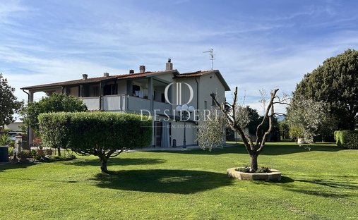 Country House in Center, Grosseto, Tuscany 1