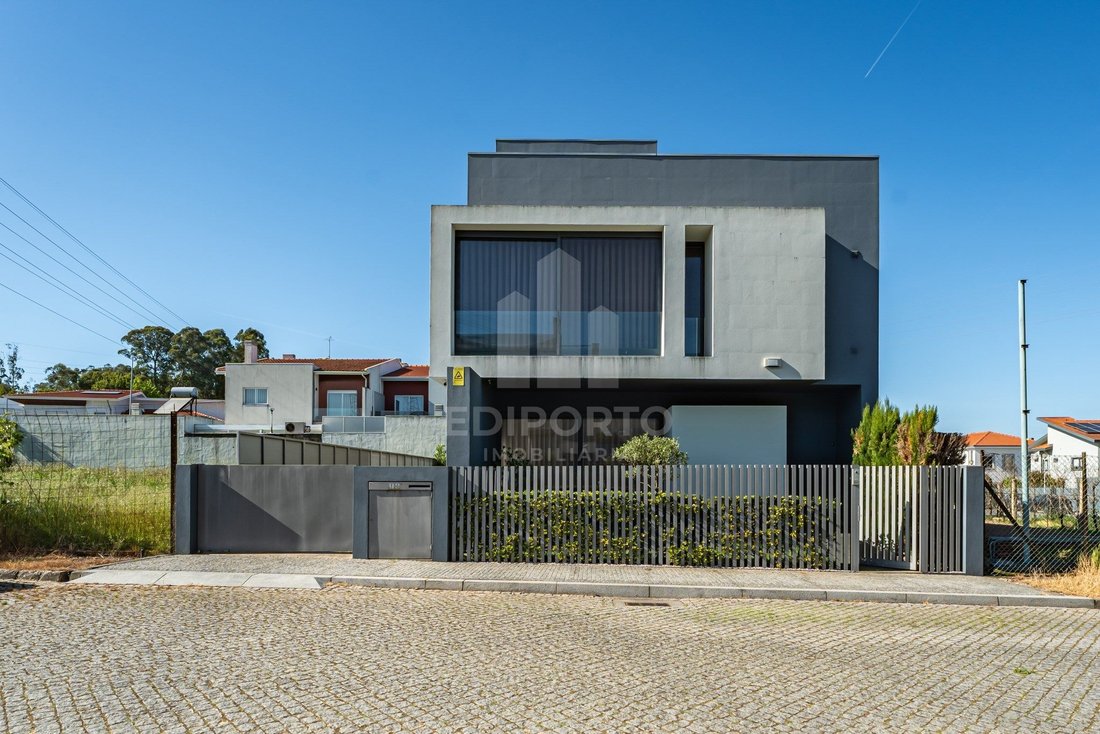 House in Cidade da Maia, Porto District, Portugal 1 - 18435800
