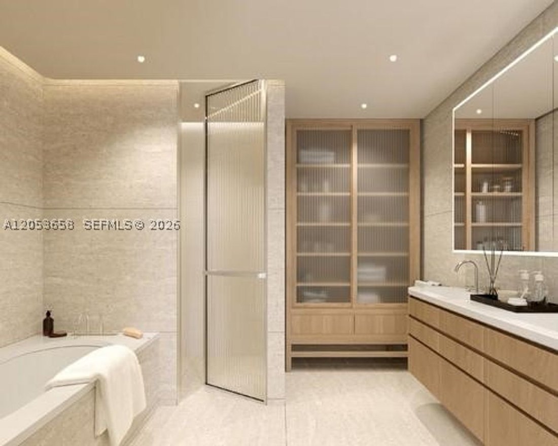 Condo in Miami, Florida, United States 4 - 18438715